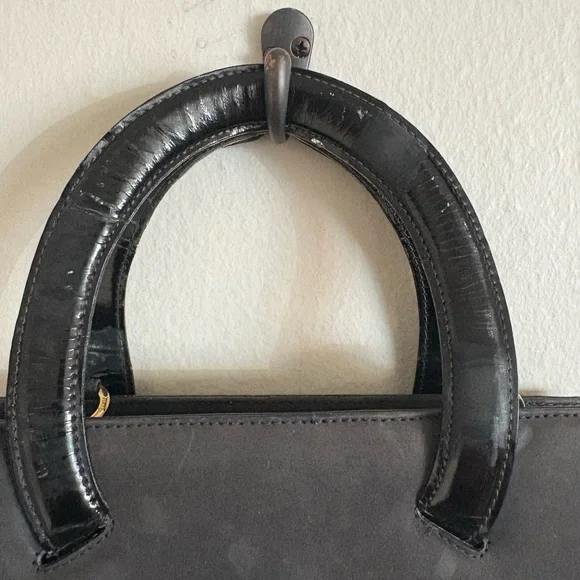 Vintage Salvatore Ferragamo Black Soft Leather/Suede Purse - Picture 8 of 15